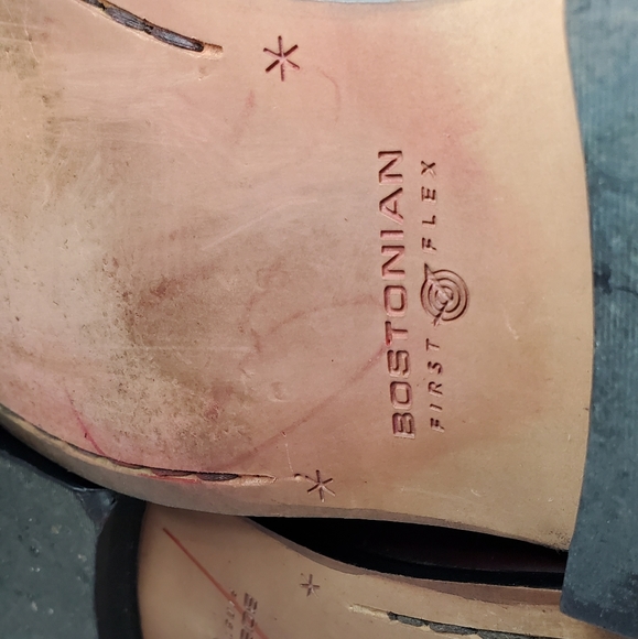 Bostonian  Classic Shoes US SZ 9M - Picture 12 of 13